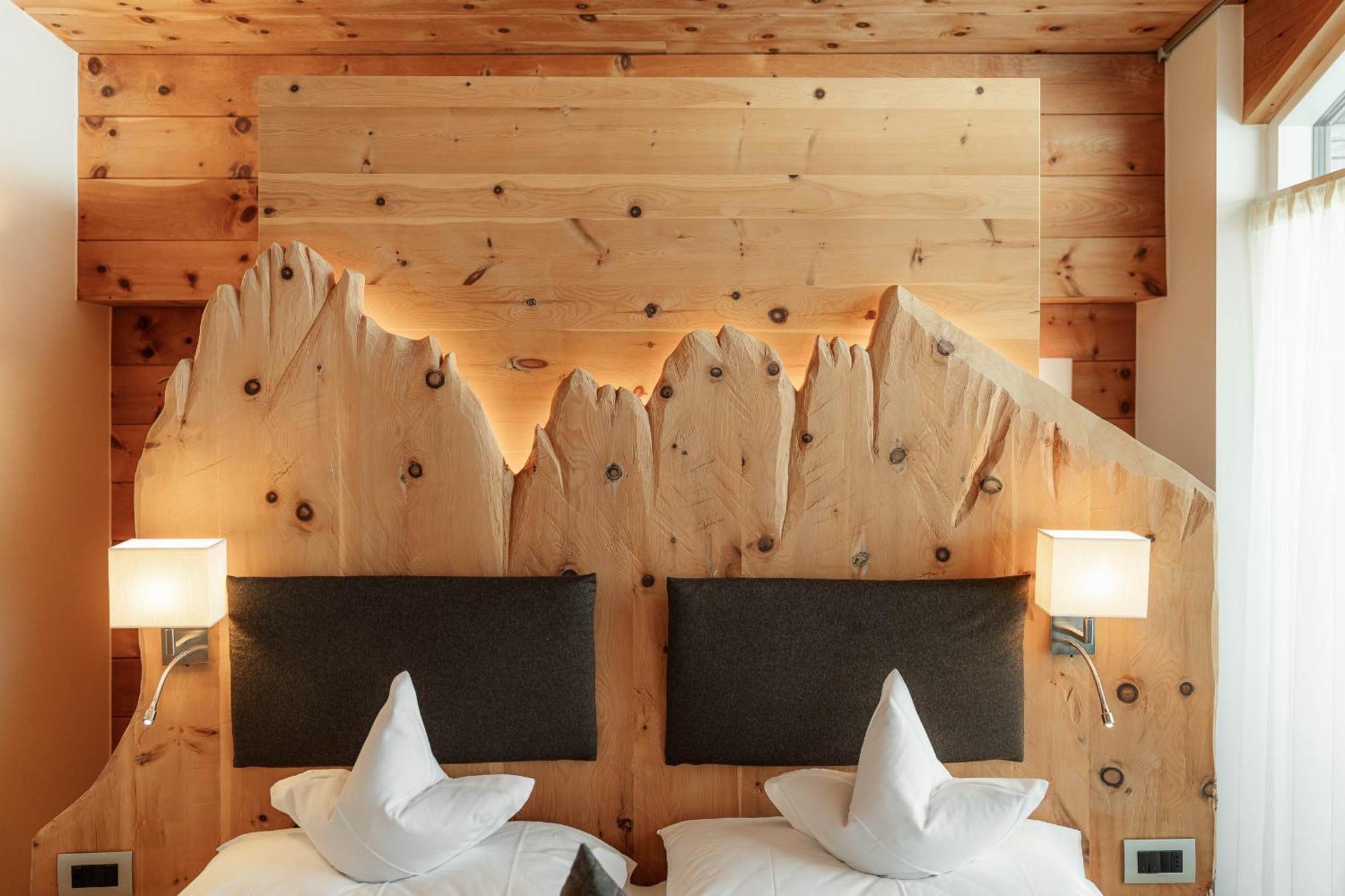 CHALET ELISABETH DOLOMITES ALPIN&CHARMe Wolkenstein in Gröden Exterior foto