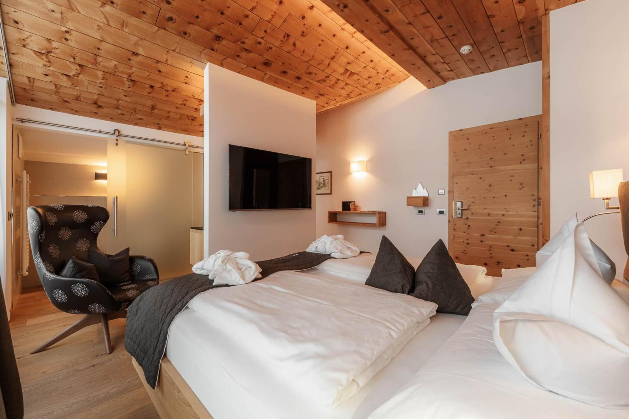 CHALET ELISABETH DOLOMITES ALPIN&CHARMe Wolkenstein in Gröden Exterior foto